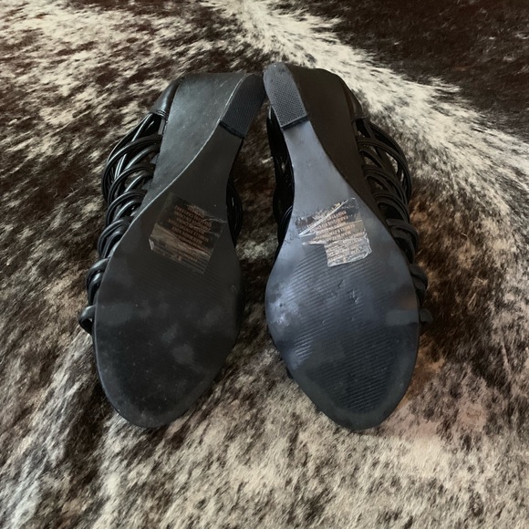 🖤Black Sandal Wedge - Picture 4 of 4